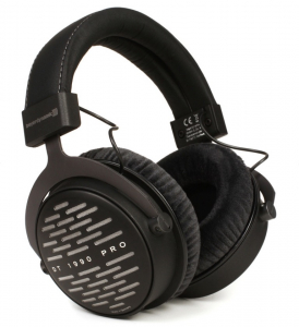 Beyerdynamic "DT 1990 PRO"